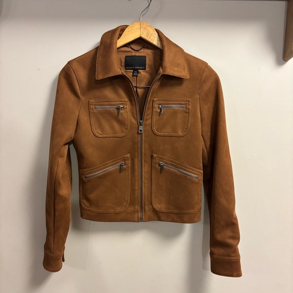 Banana Republic Vegan Suede 4-Pocket
Jacket - Picture 2 of 11